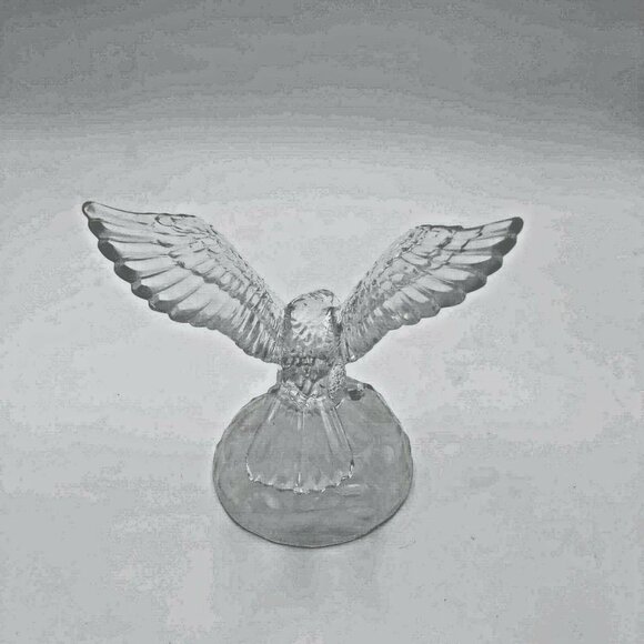 Cristal d'Arque Lead Crystal Bald Eagle Figurine 7.5 x 4.75 inch Made in France - Picture 7 of 9